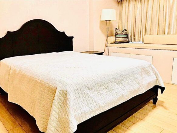 Property for Rent at One Shangri-La Place One-bedroom, fully furnished