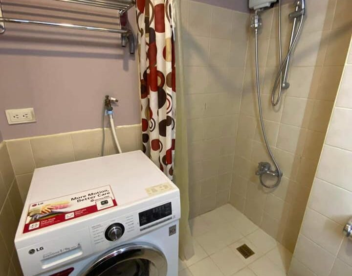 The Oriental Place Studio Type condo for sale - Makati