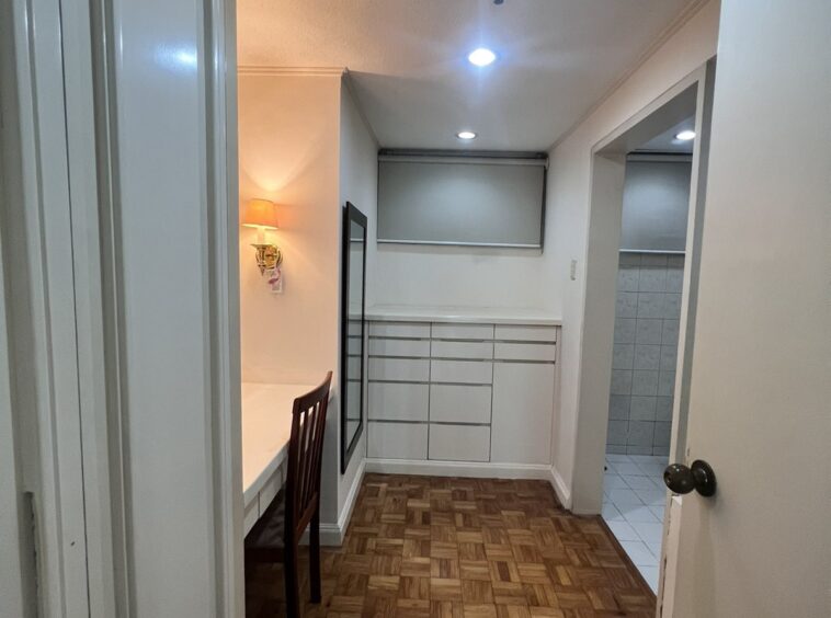 Modern 2BR unit for rent with OR in Greenbelt , Makati