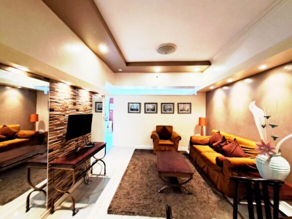 1 bedroom in Elizabeth Place , Salcedo Village, Makati