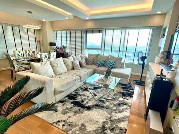 3 Bedroom Condominium FOR SALE in The Residences at Greenbelt Makati