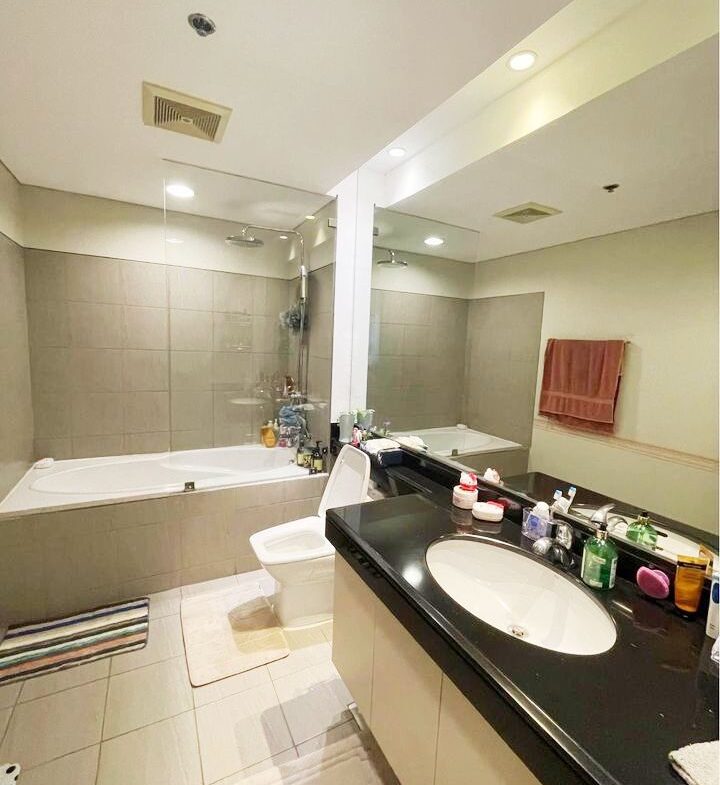 3 Bedroom Condominium FOR SALE in The Residences at Greenbelt Makati
