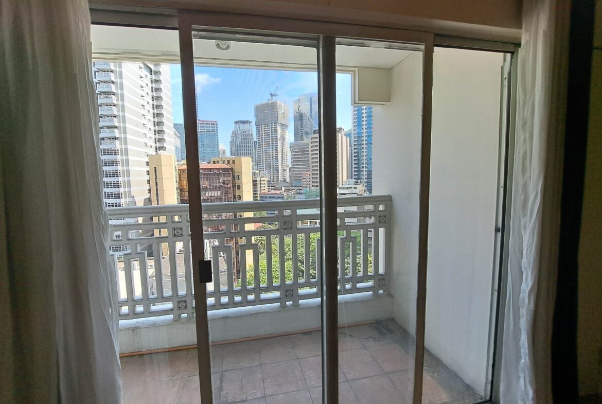 1 bedroom at Elizabeth Place , Salcedo Village, Makati. One bedroom near Makati Business District CBD with balcony that is fully furnished for long term yearly lease