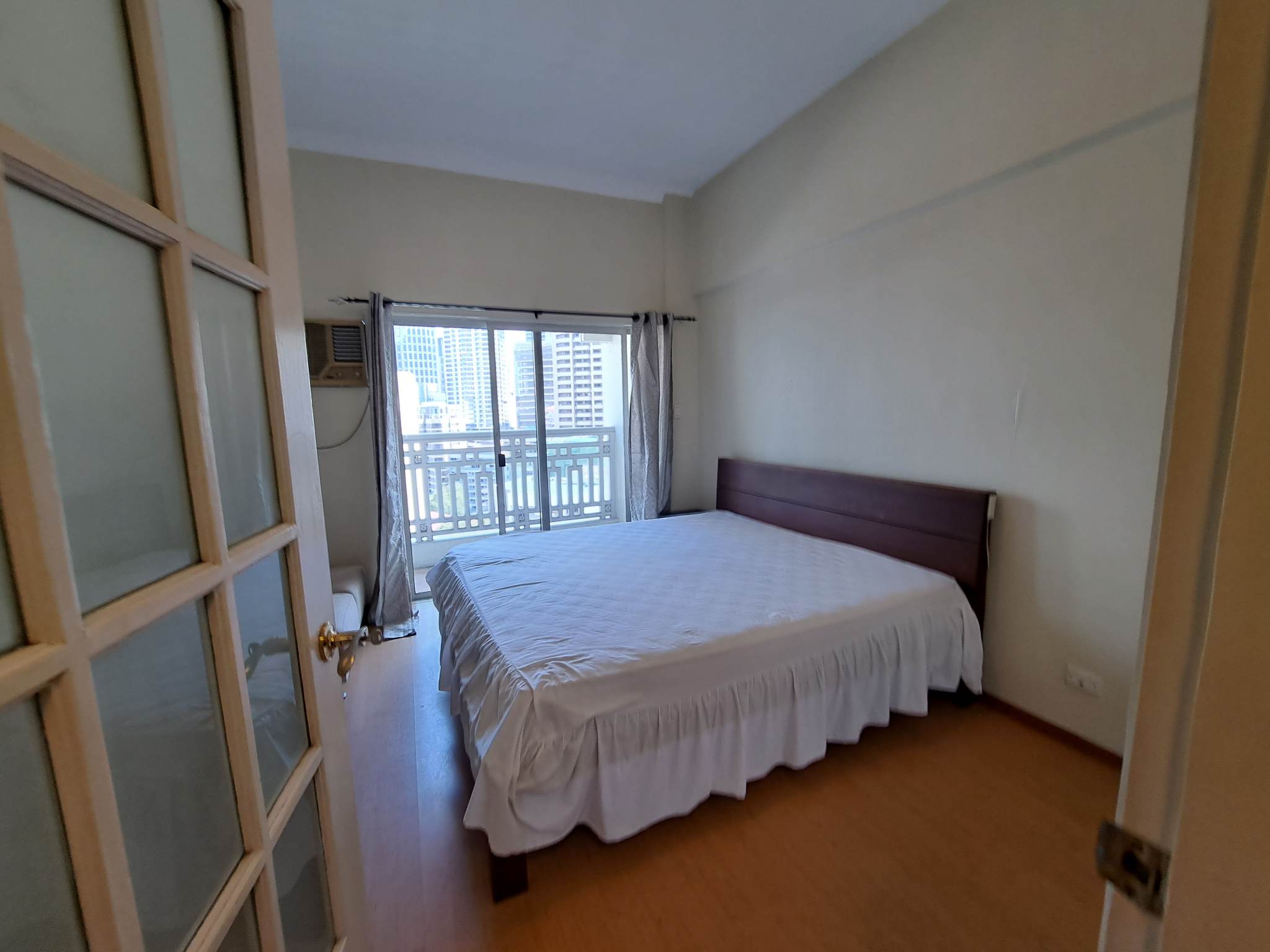 1 bedroom at Elizabeth Place , Salcedo Village, Makati. One bedroom near Makati Business District CBD with balcony that is fully furnished for long term yearly lease