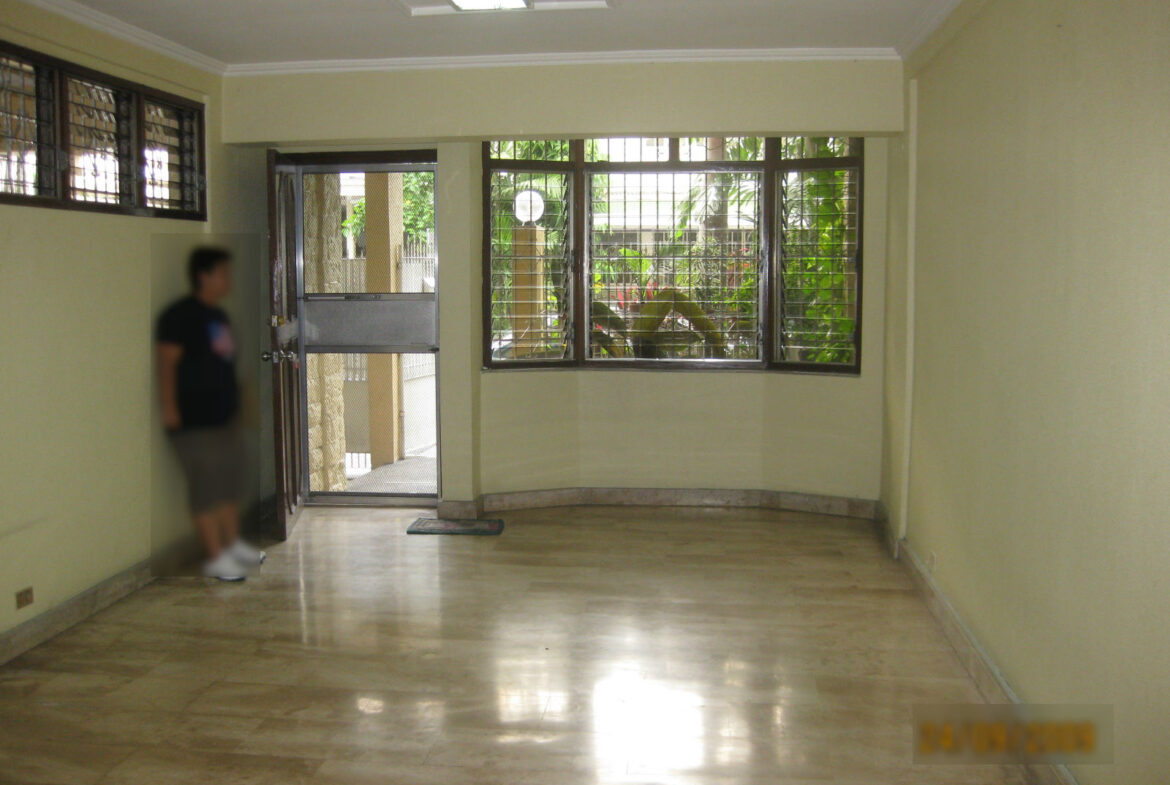 3 Bedroom for Rent in Palm Village Makati Rockwell