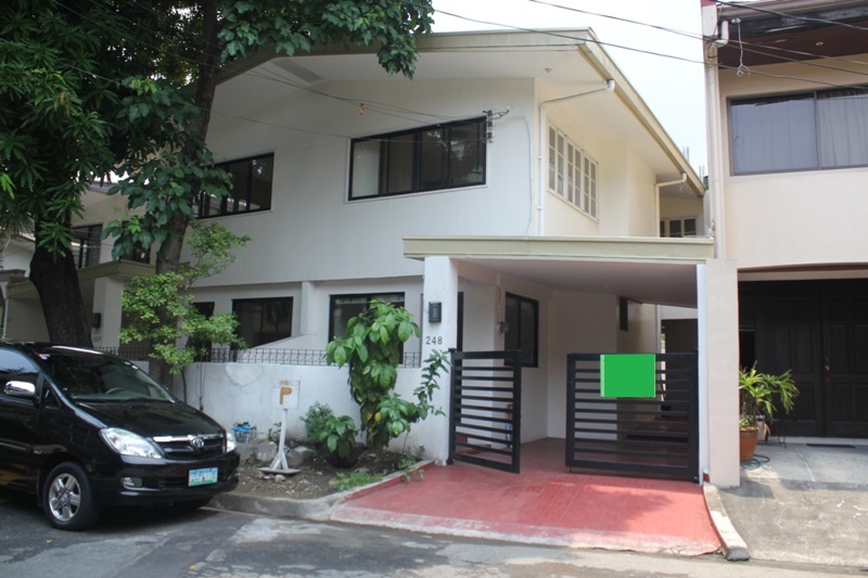 Palm Village Makati | Three Bedroom House and Lot For rent makati