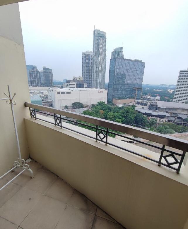 condominium for rent bsa tower makati for lease