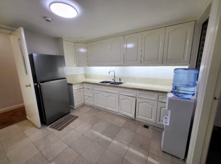 For rent pet friendly makati