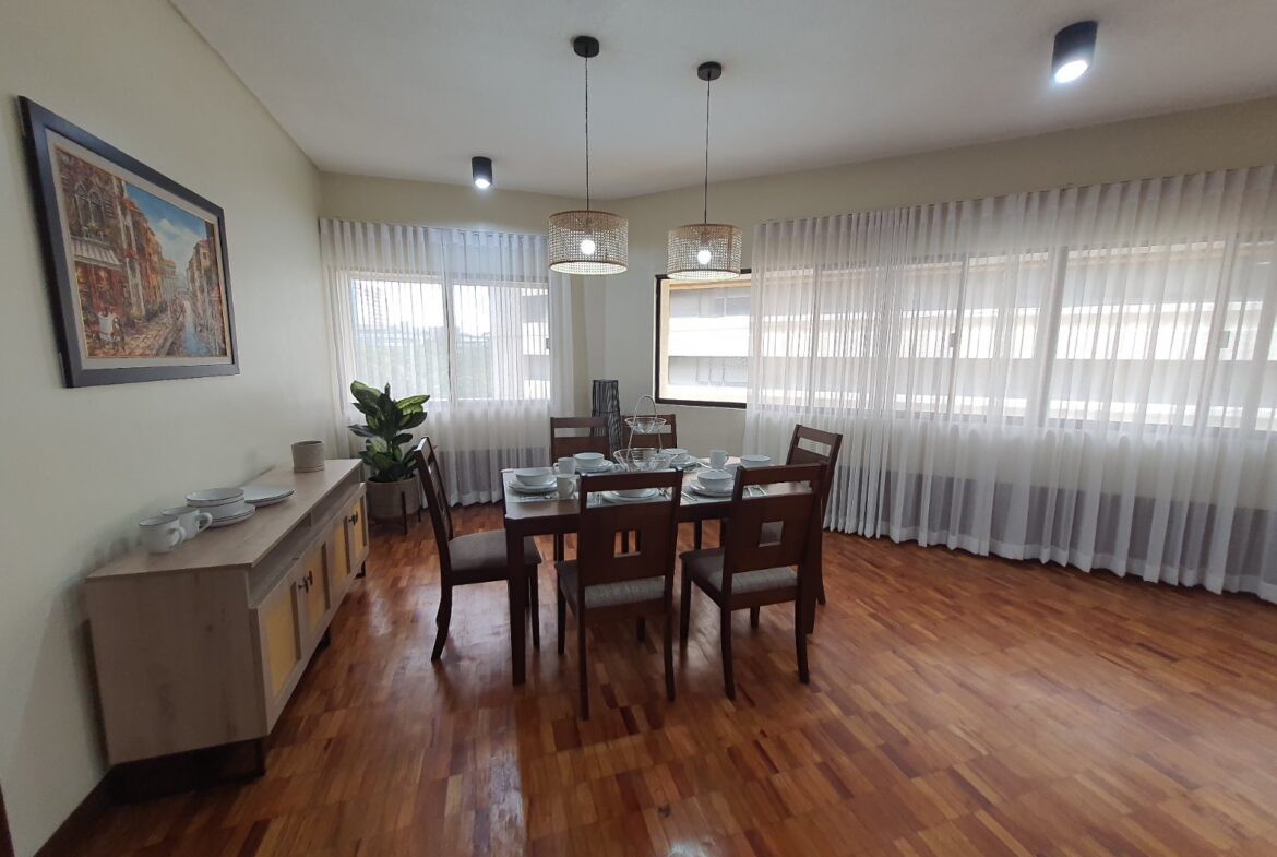 Condo For Rent in Legazpi Village 3 Bedrooms Furnished