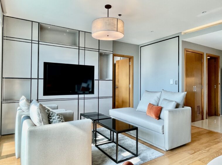 Park Terraces 1 Bedroom for rent in Ayala Center Makati,apartments & condos for rent, Park Terraces Makati for Rent Apartment & Condo Rentals,Fully Furnished