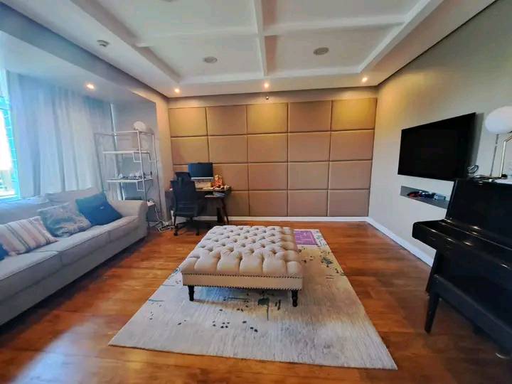 Pacific Plaza 3BR for Lease in Fort Bonifacio unfurnished