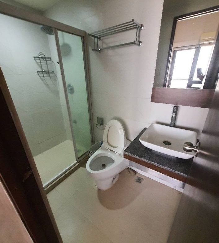 Legaspi Village 2Bedroom Lease Greenbelt BSA Tower