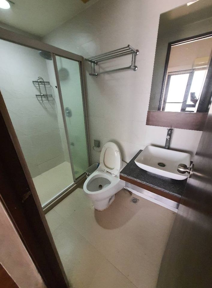 Legaspi Village 2Bedroom Lease Greenbelt BSA Tower