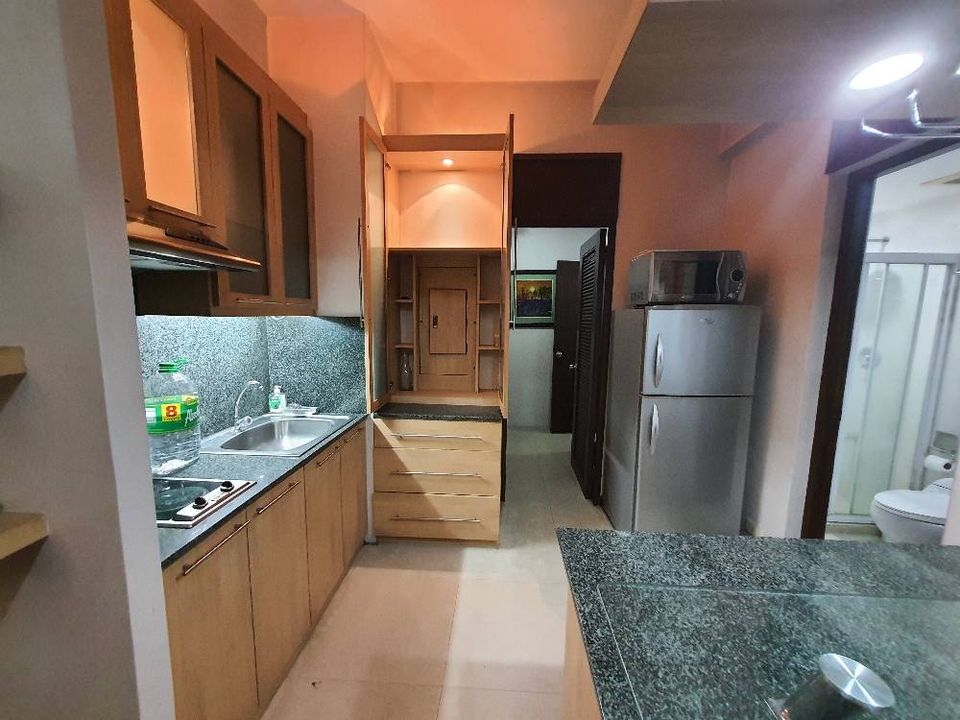 Legaspi Village 2Bedroom Lease Greenbelt BSA Tower