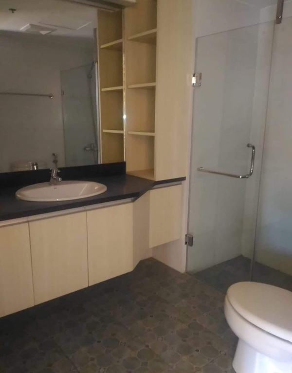 Ritz Tower for sale 3 bedrooms in Makati City