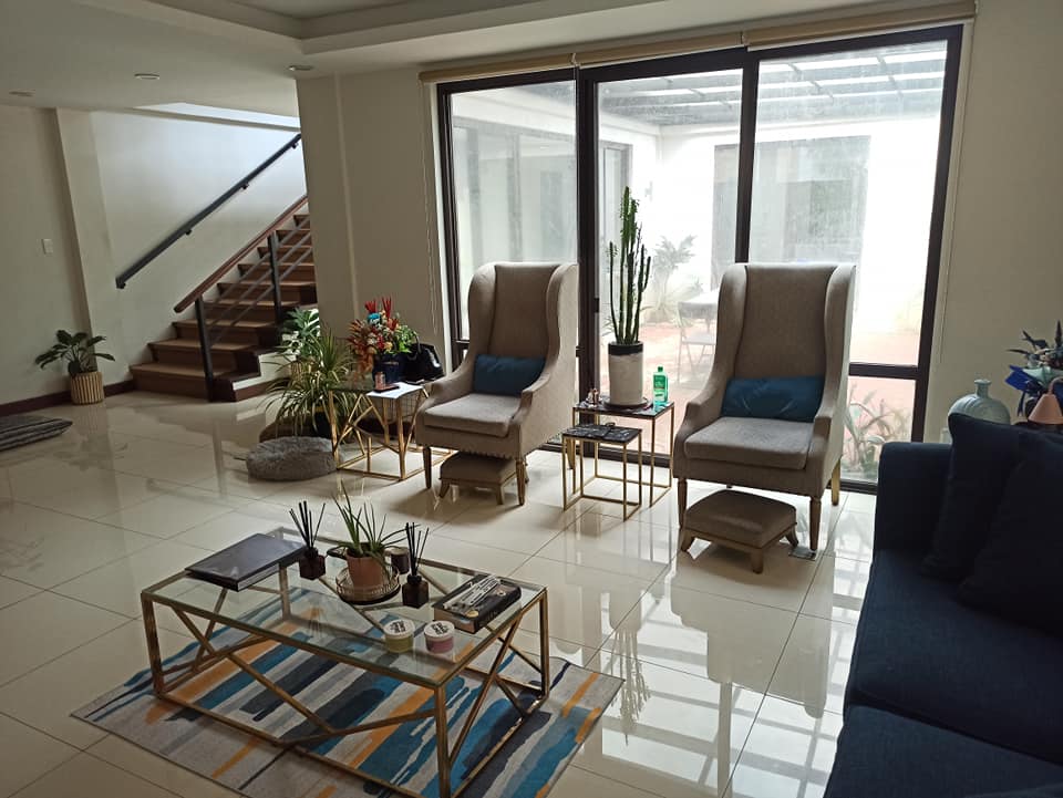 FOR RENT San Lorenzo House and Lot 4BR Makati City