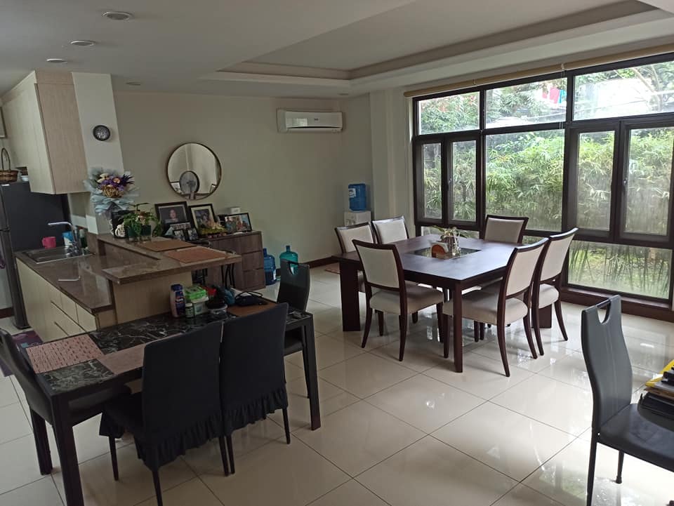 FOR RENT San Lorenzo House and Lot 4BR Makati City