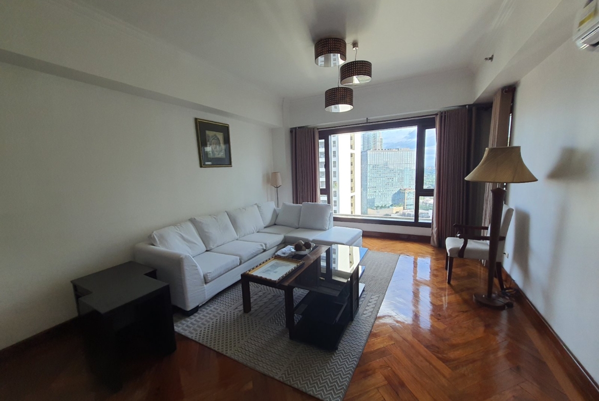 The Shang Grand Tower 2BR Makati Pet friendly