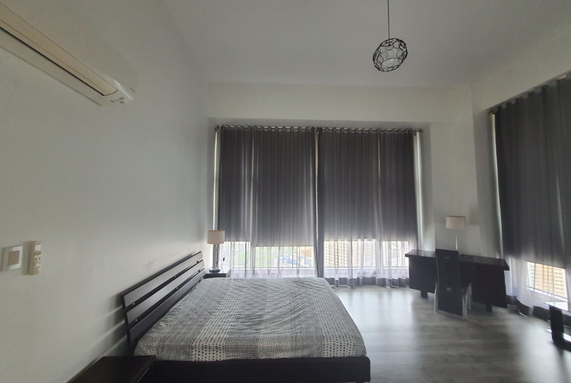 Shang Grand 2BR Fully Furnished with Maids Room Parking Pet