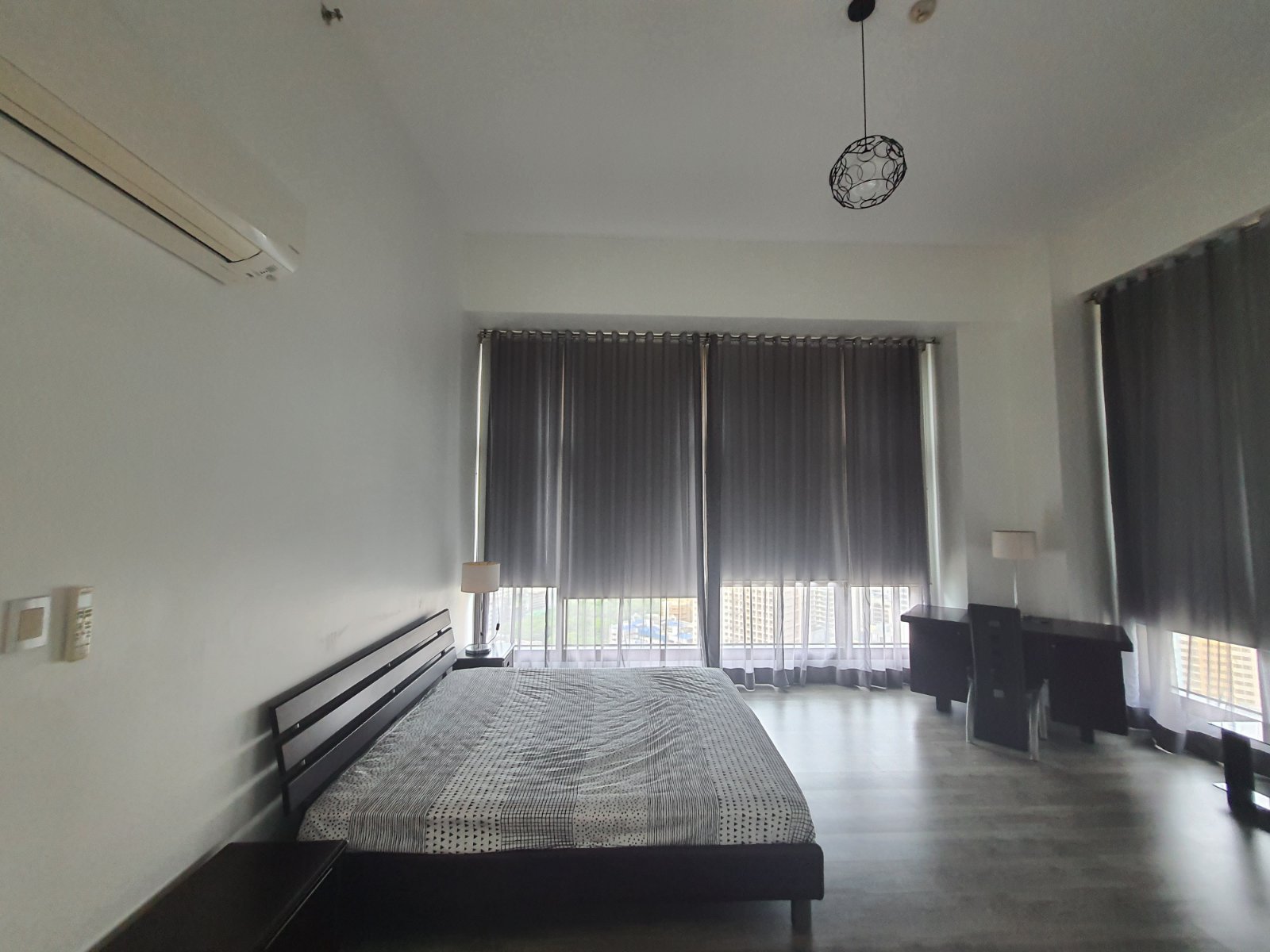 Shang Grand 2BR Fully Furnished with Maids Room Parking Pet