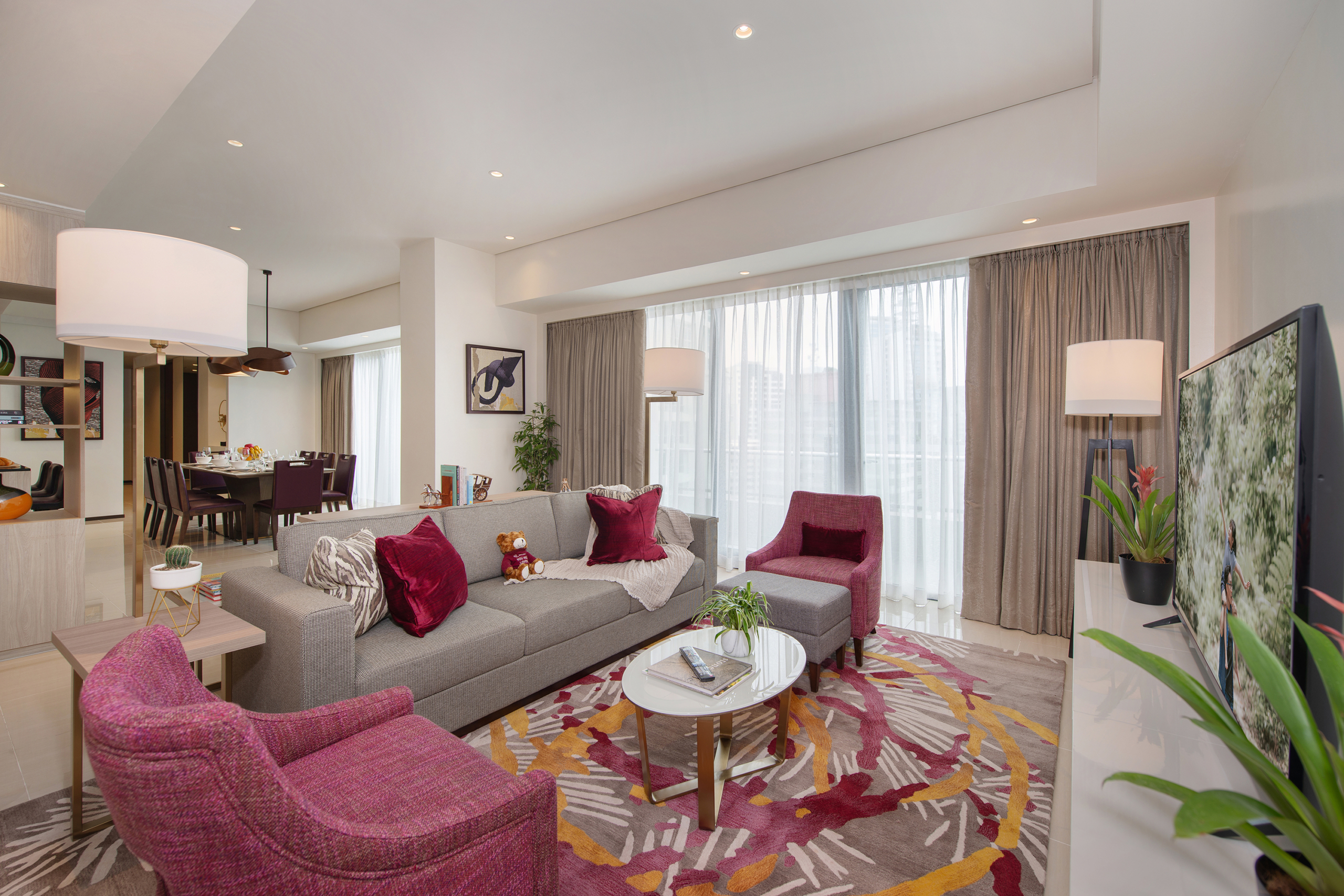 Makati 3BR condo short term for lease modern