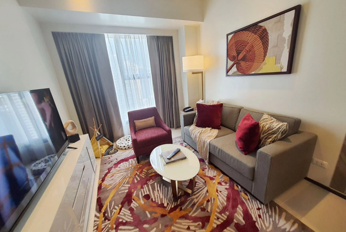Somerset Central Salcedo Modern condo for Lease