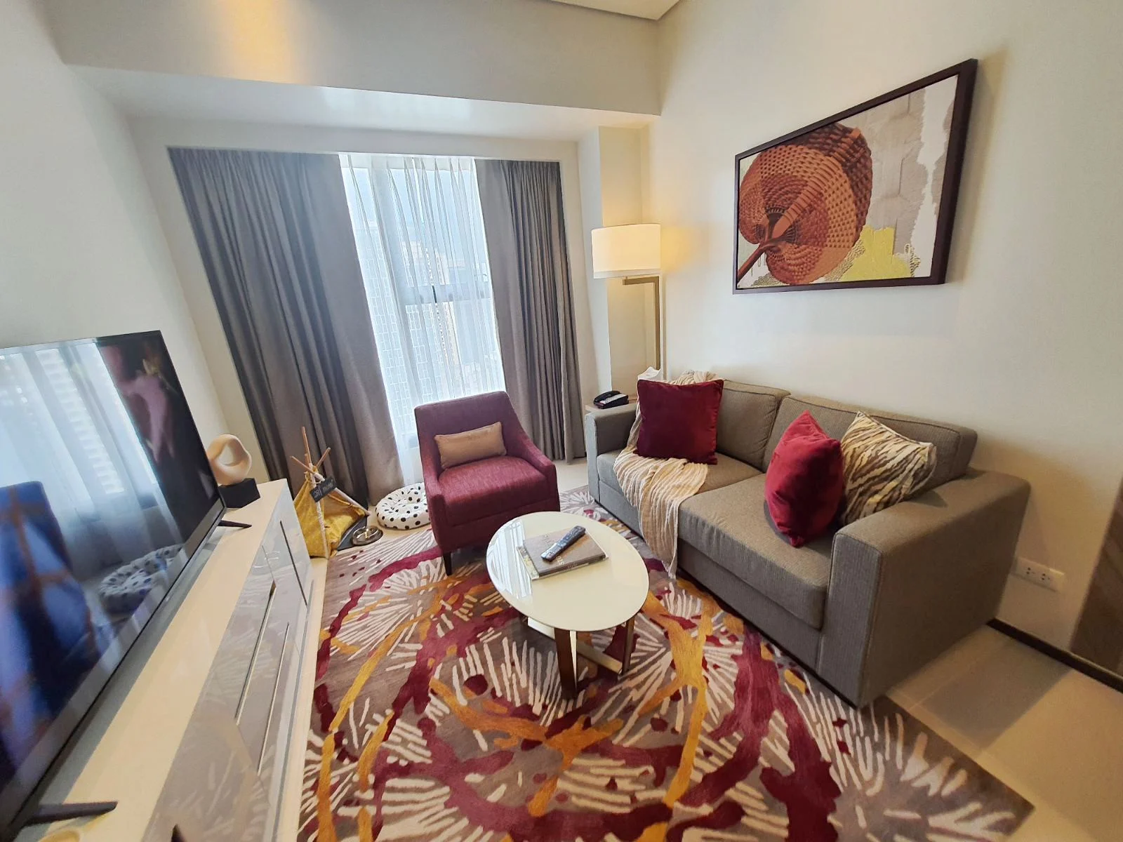 Somerset Central Salcedo Modern condo for Lease