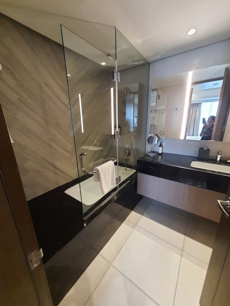 Somerset Central Salcedo Modern condo for Lease