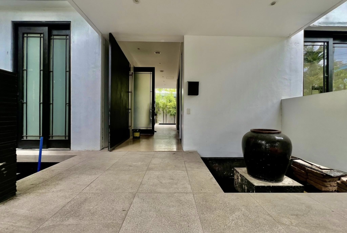 Dasmariñas Village House and lot For Rent in Makati