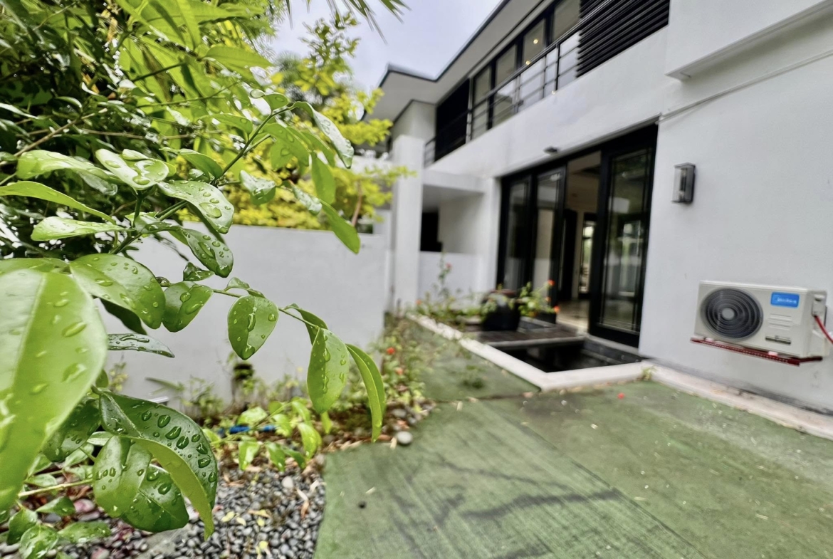 Dasmariñas Village House and lot For Rent in Makati