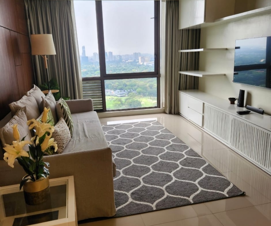 Golf Course Facing 2BR for Rent – Bellagio 3, BGC