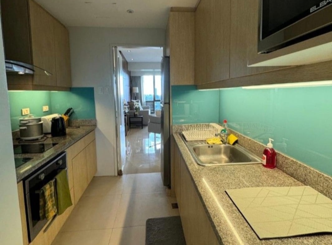 Golf Course Facing 2BR for Rent – Bellagio 3, BGC